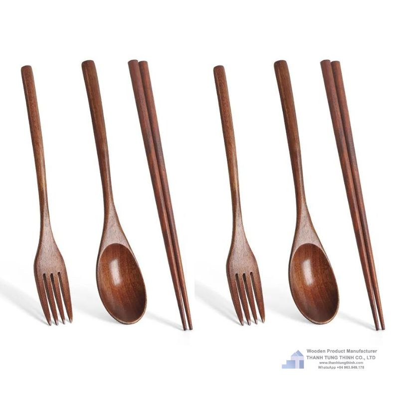 Convenient wooden Eating Utensils For Taking Out To Work