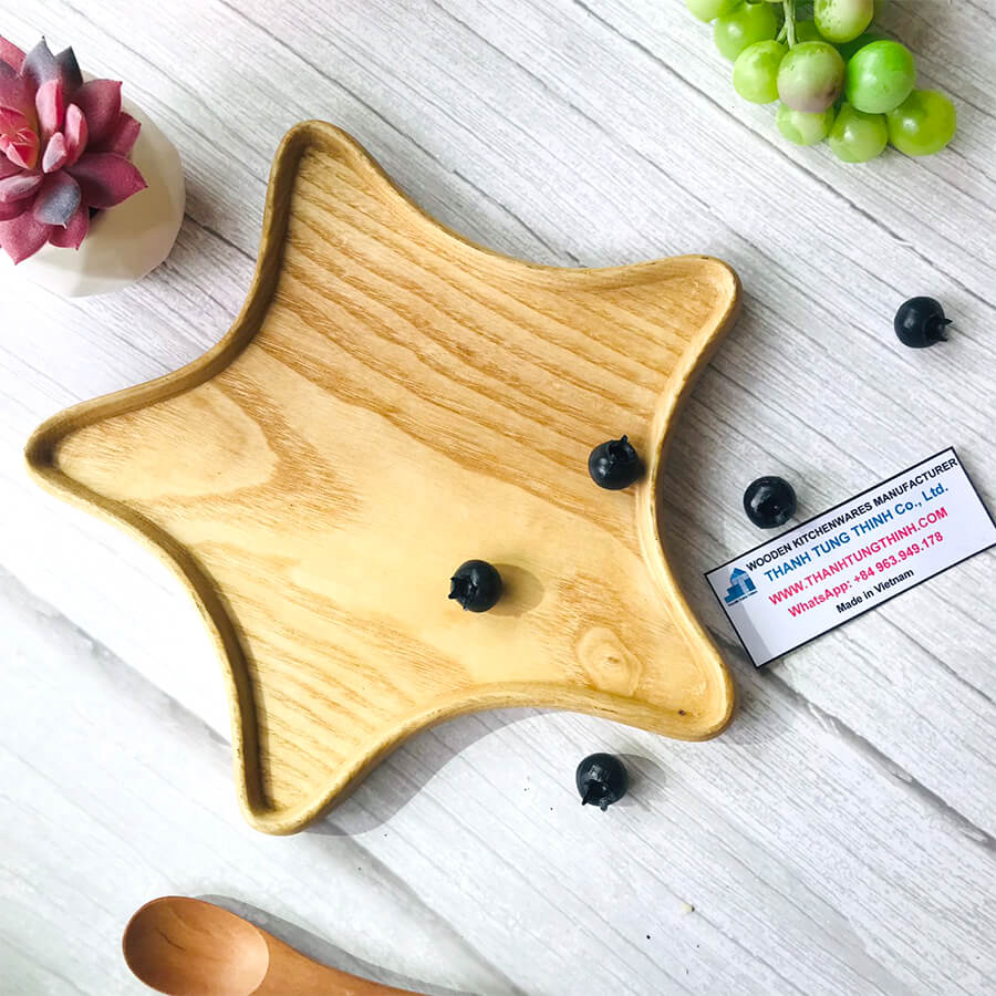 Attractive Star shaped wooden tray for your kids