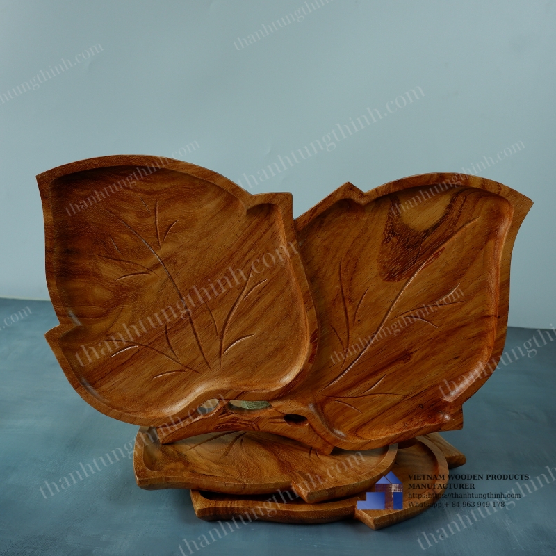 Wooden Tray Inspired by a leaf shape - Double Leaf