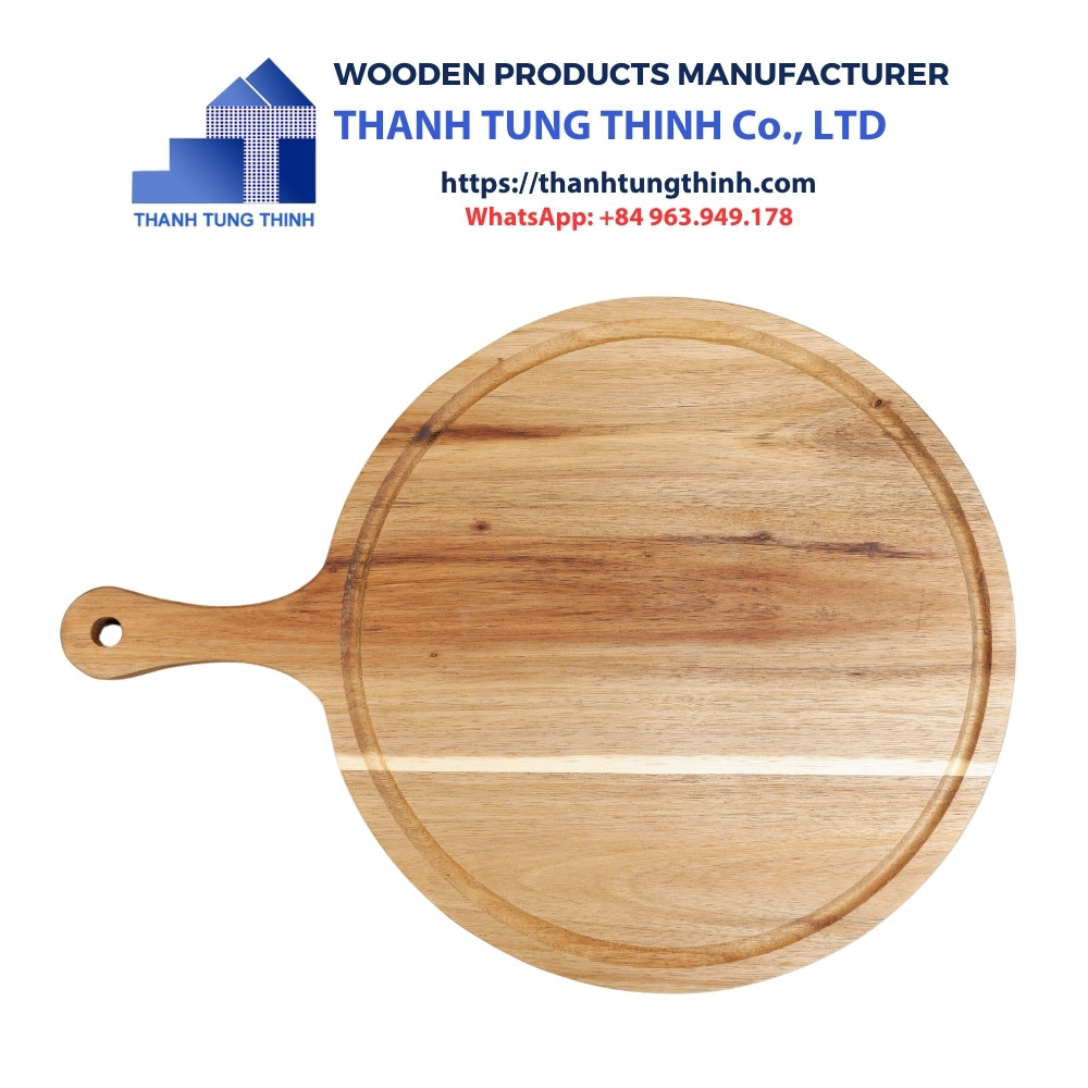 Manufacturer Wooden Cutting Board round and has a convenient handle