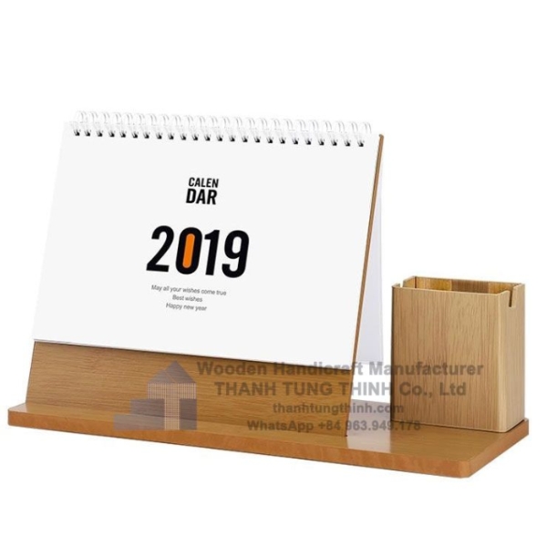 wooden-desk-calendars-6.jpg