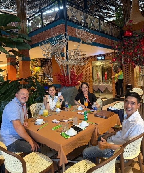 International partners of Thanh Tung Thinh 32