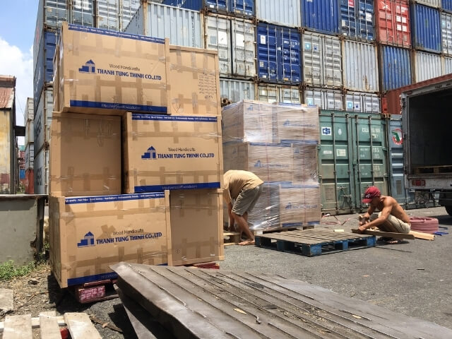 Workers operating at Thanh Tung Thinh factory 07