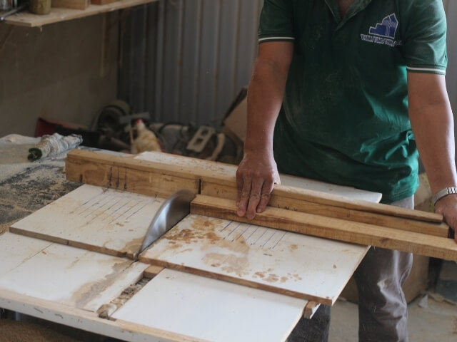 Workers operating at Thanh Tung Thinh factory 30