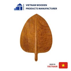 Eye-catching Leaf-Shaped Wooden Tray