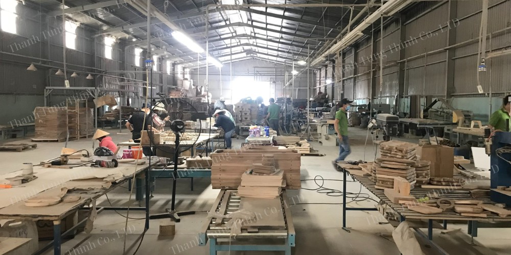 Wooden Laptop Stands Supplier