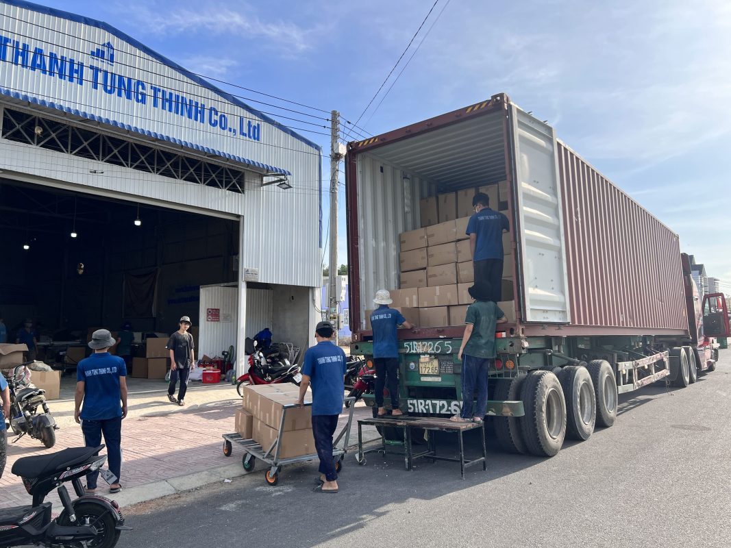 A supplier with many years of export experience