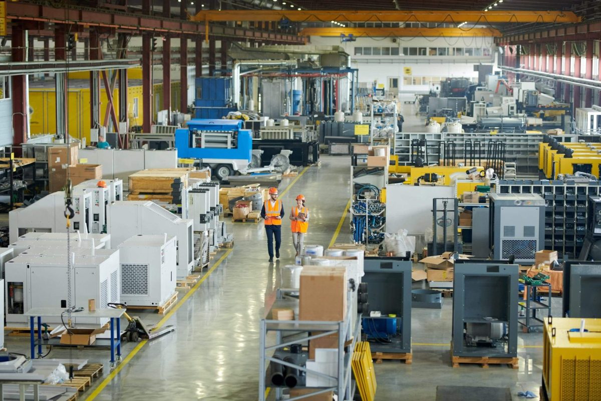 Pros & cons of domestic and overseas sourcing