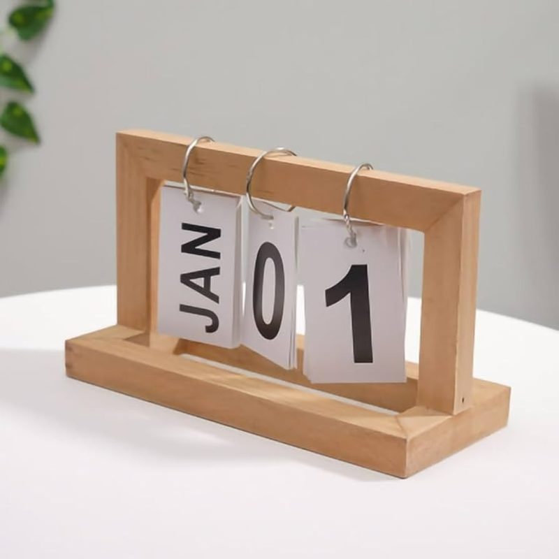 Monthly wooden desk calendar