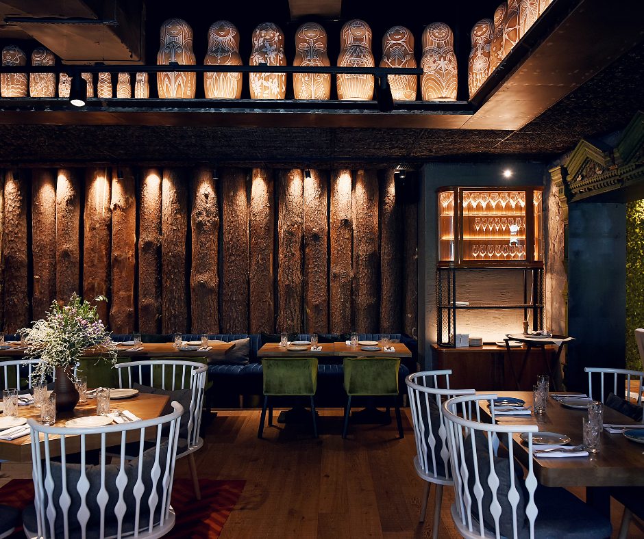 Wooden bowls in hospitality industry