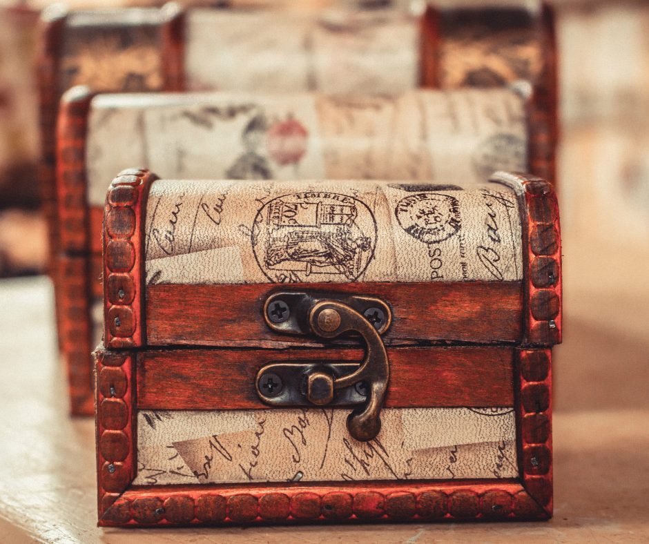 Upsell with premium wooden gift boxes