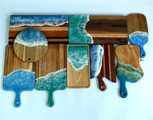 Wooden epoxy cuttingboard