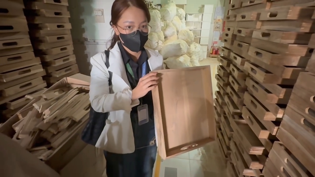 Wooden kitchen exports
