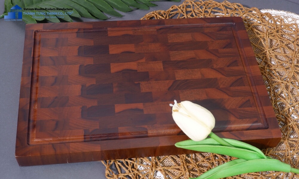 acacia end grain cutting board affordable option