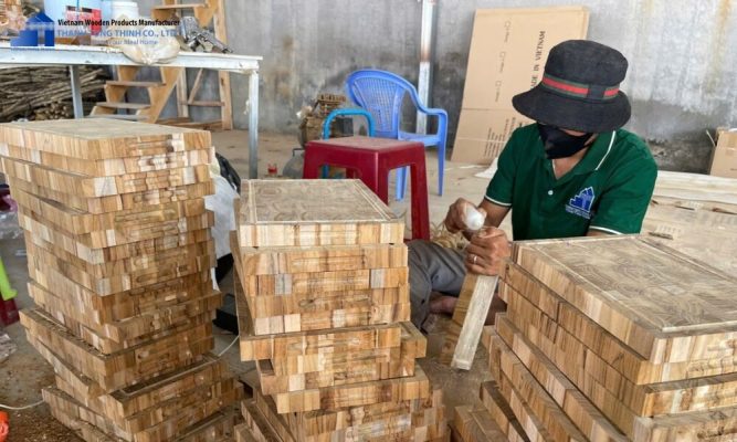 Top 5 Factors to Consider When Choosing a Provider for Wholesale End Grain Cutting Boa