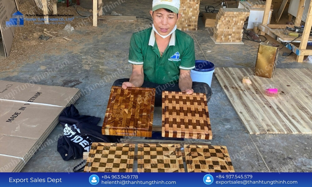 Acacia Wood Cutting Board Manufacturer: 100% Food-Safe & FDA Compliant