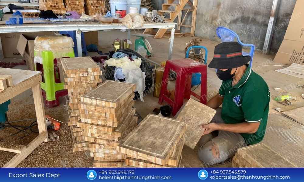 Bulk Buy Acacia Chopping Boards: Reliable Supply for Large Chains