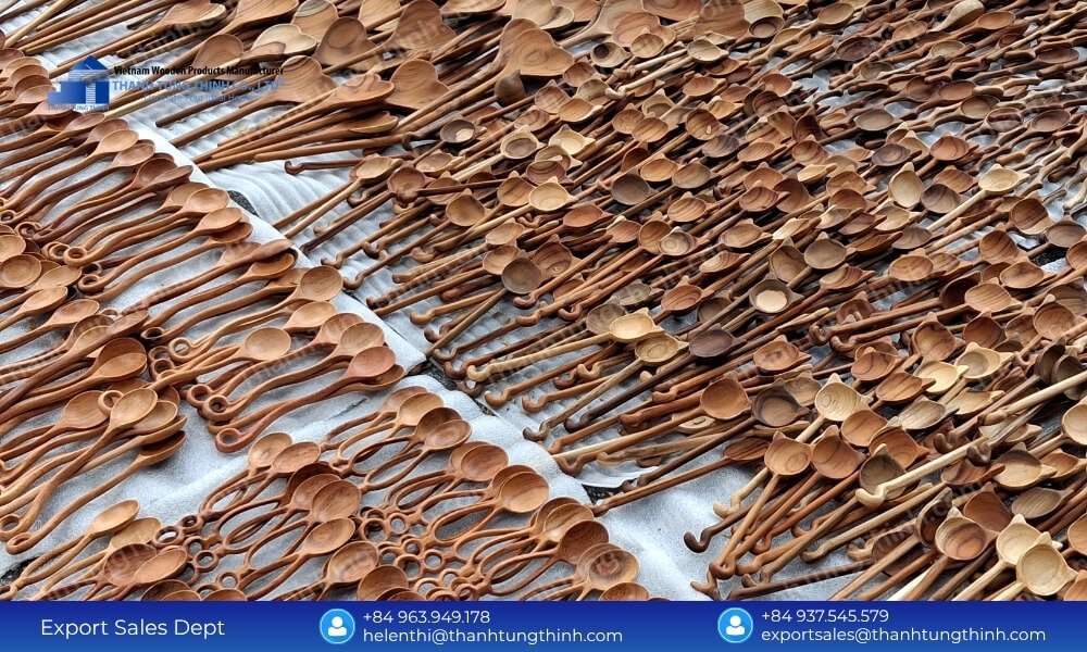 Buy Wooden Spoons in Bulk: What You Need to Know Before Ordering