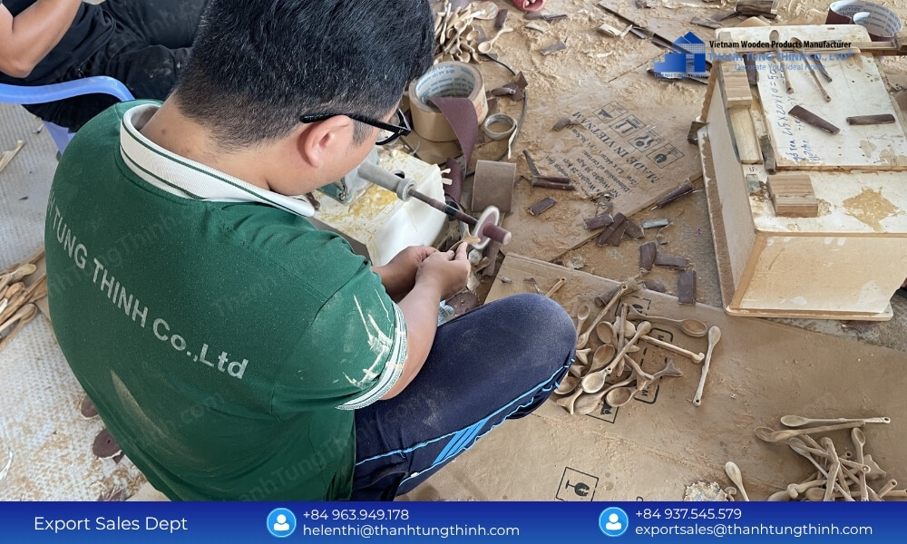 Looking for Bulk Orders? Meet ThanhTungThinh – A Leading wooden spoon factory Vietnam