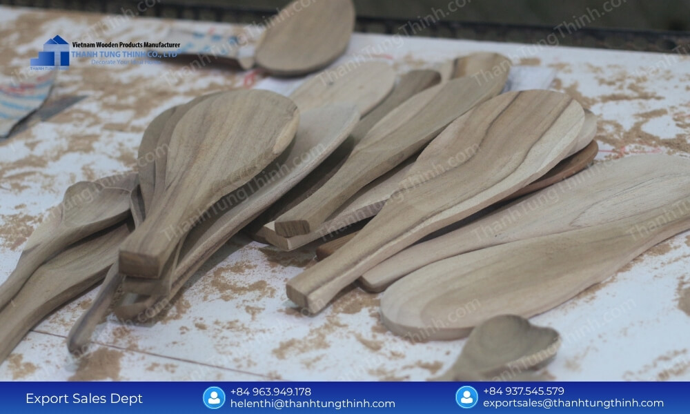 Handmade Wooden Spoon Wholesale Bulk Orders & Custom Designs