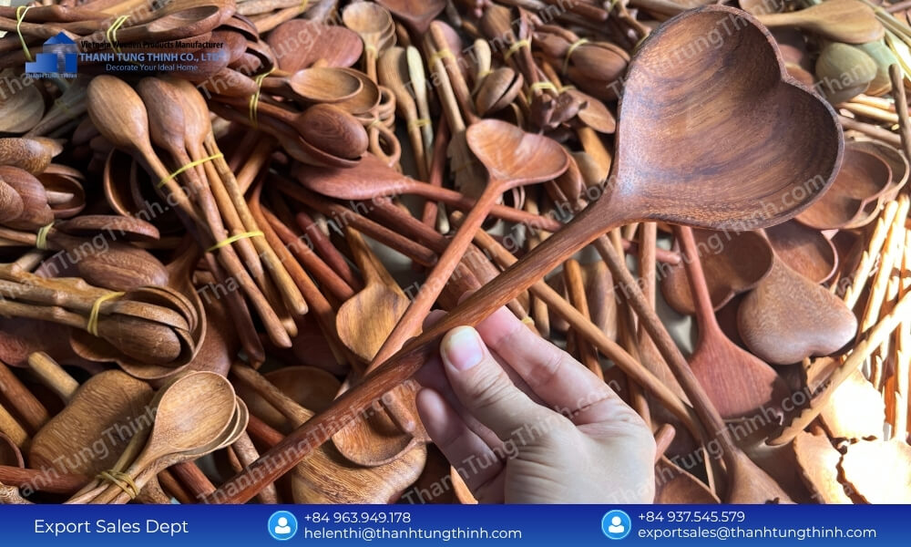 Handmade Wooden Spoon Wholesale Bulk Orders & Custom Designs