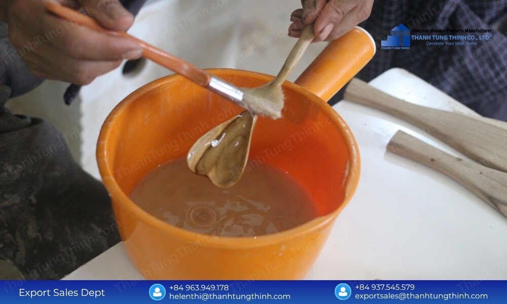 Trusted Teak Wooden Spoon Manufacturer & Supplier