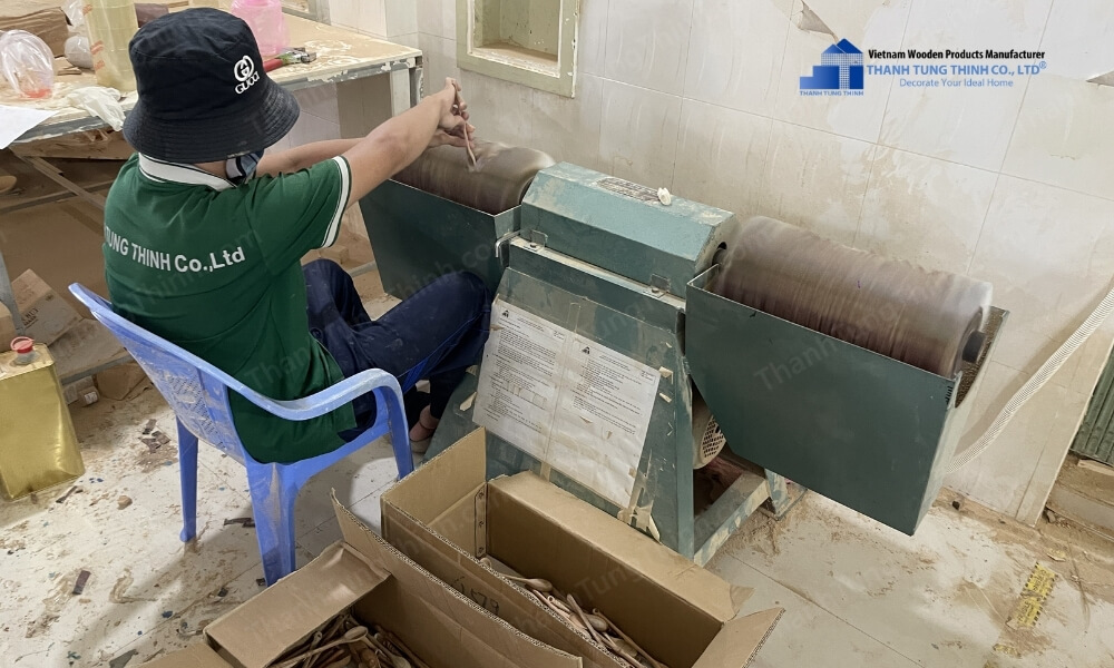 Looking for Bulk Orders? Meet ThanhTungThinh – A Leading wooden spoon factory Vietnam