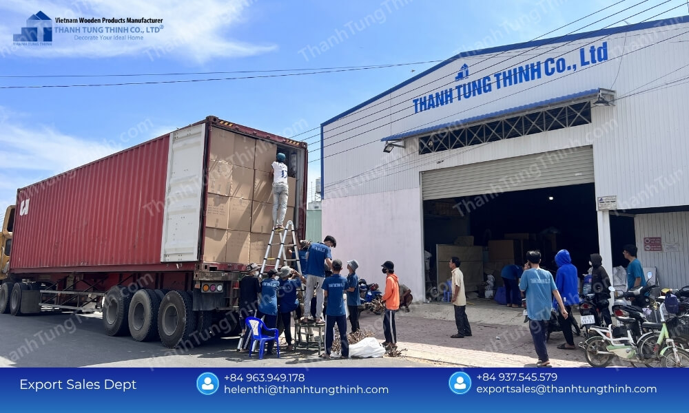 Complete OEM Solutions: B2B Teak Wood Kitchenware Factory Bulk Supply