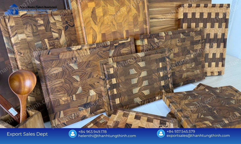 Complete OEM Solutions: B2B Teak Wood Kitchenware Factory Bulk Supply