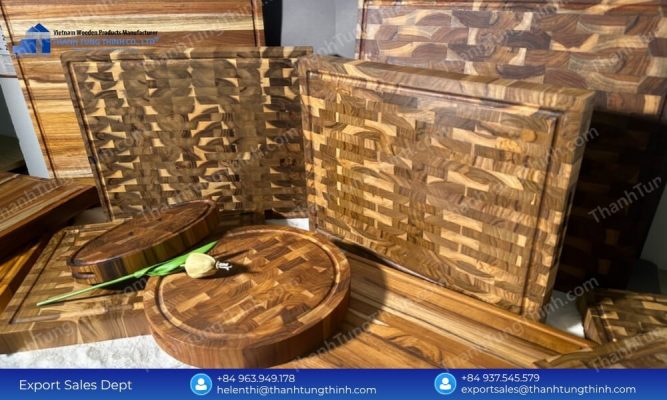 Complete OEM Solutions: B2B Teak Wood Kitchenware Factory Bulk Supply