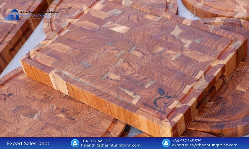 Thick rectangular and round heavy-duty chopping surfaces ready for global teak wood cutting board wholesale export