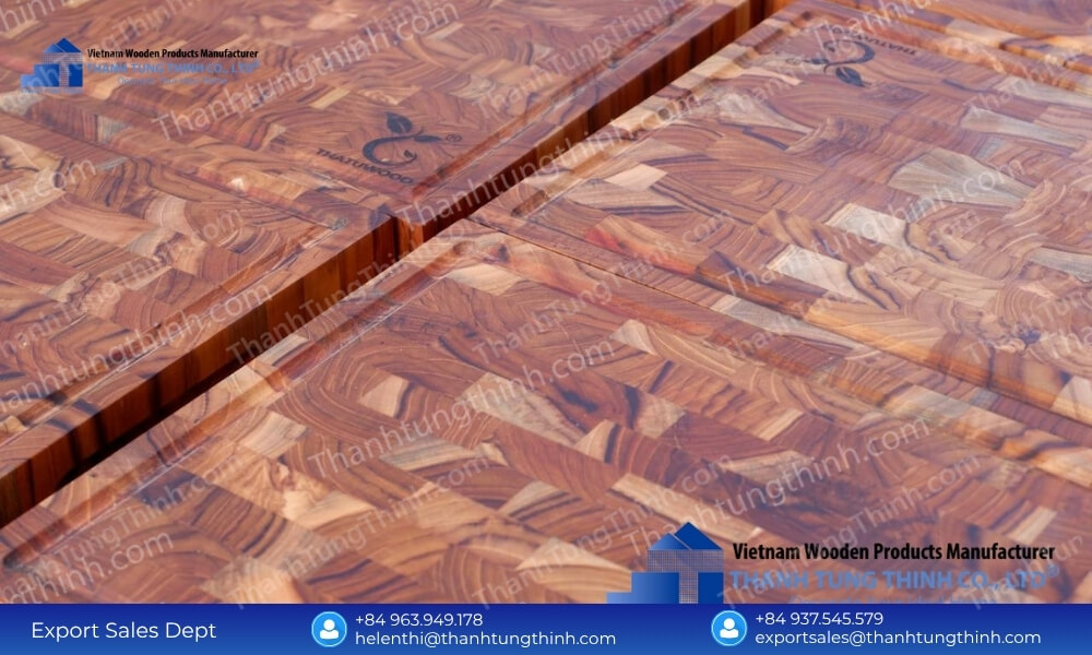 The Ultimate Workhorse: Bulk Cutting Boards for Commercial Kitchens