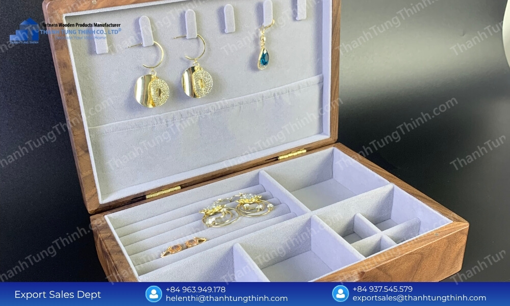 Your Long Term Wholesale Wood Jewellery Organizers Partner