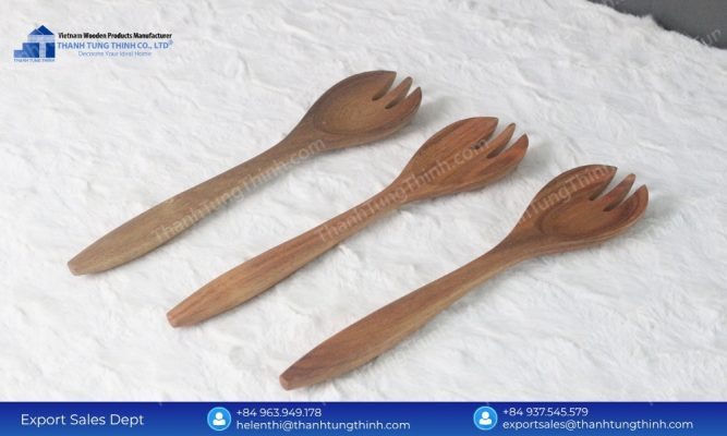Three flawlessly smooth and thermo formed utensils representing the high quality of our mass production wooden forks