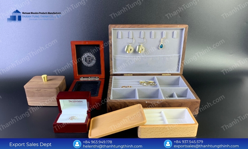 high-end wooden jewelry box gift collection with diverse layouts for corporate branding