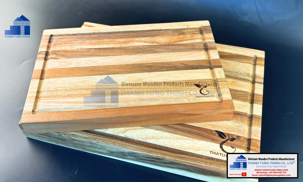 Commercial edge grain vs end grain cutting board for professional use