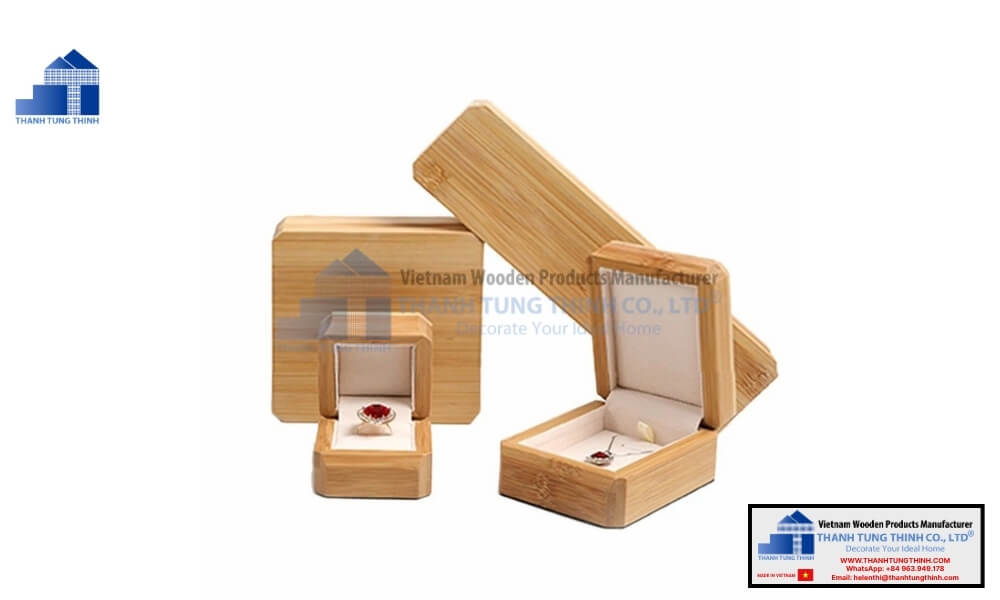compact natural wooden jewelry boxes for girls with velvet lining